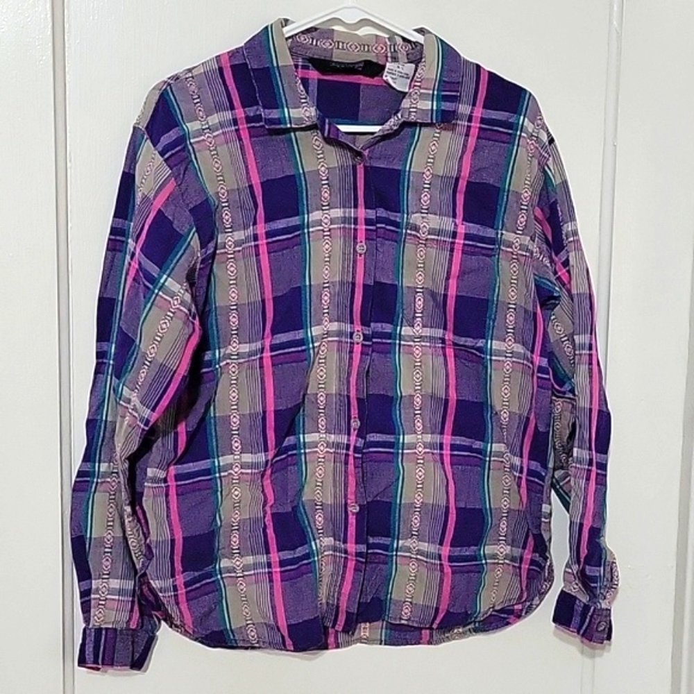 The North Face Womens flannel button up pink purple plaid Guatemalan inspired